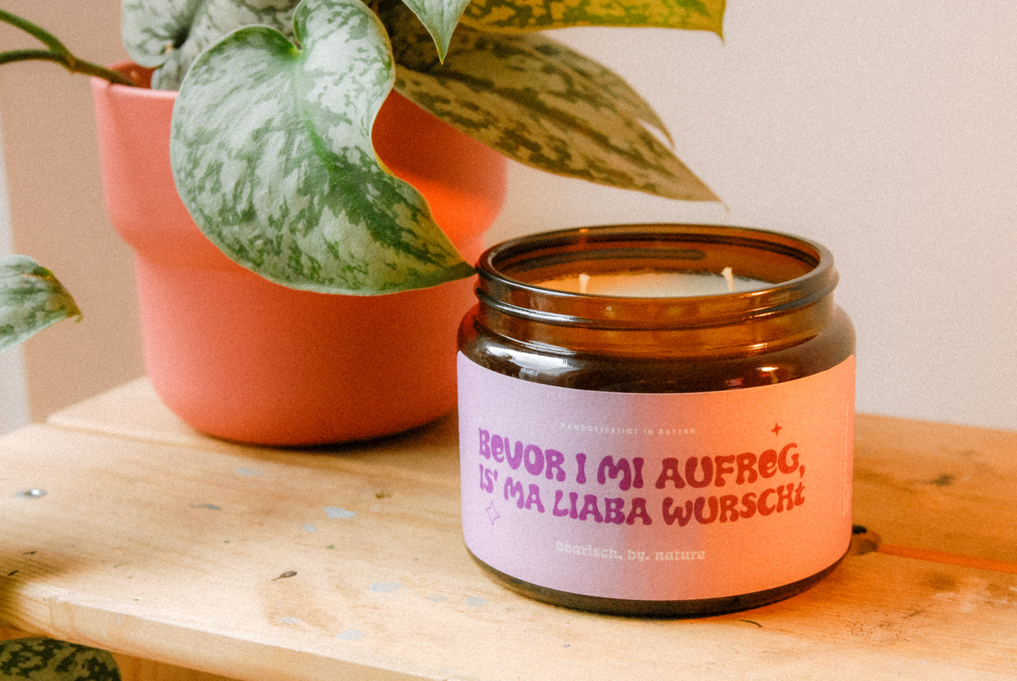 Bevor I mi aufreg is ma liaba wurscht | Bayerische XXL Spruchkerze 380g