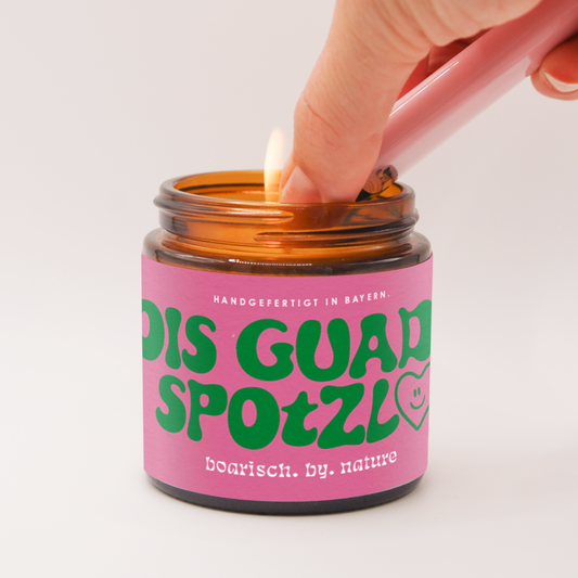 Ois guade Spotzl | Bayerische Spruchkerze 95g